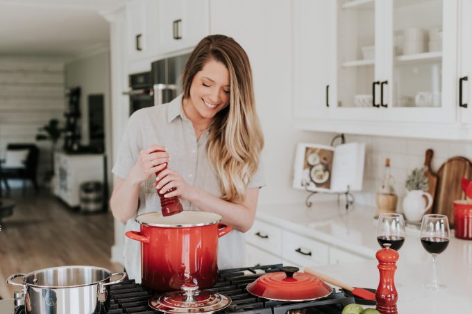 12 Essential Kitchen Hacks You Need to Know becca tapert RjmGzTg4 mw unsplash 680x453 1 - 12 Essential Kitchen Hacks You Need to Know
