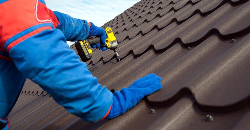 Upgrading Your Roof: An Funding in Dwelling Worth